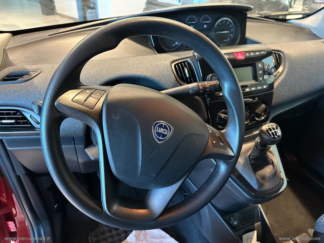 LANCIA Ypsilon 1.0 FireFly 5p S&S Hybrid Silver