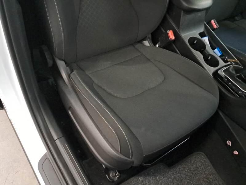 Kia Sportage 1.6CRDI MHEV136CV6MBUSINESSPREZZOSENZAVINCOLIUNIPRO'ITALIANAFATTURABILE️GARANZ