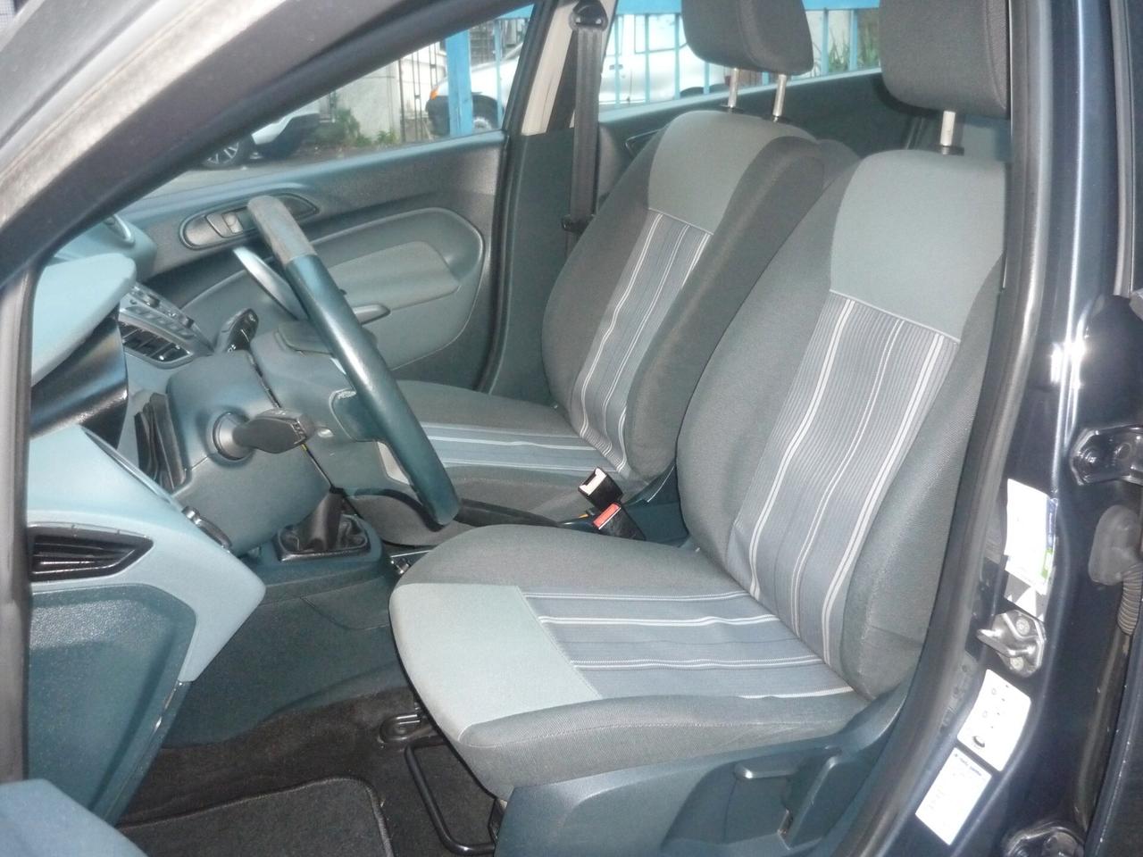 Ford Fiesta 1.4 5 porte Bz.- GPL Titanium