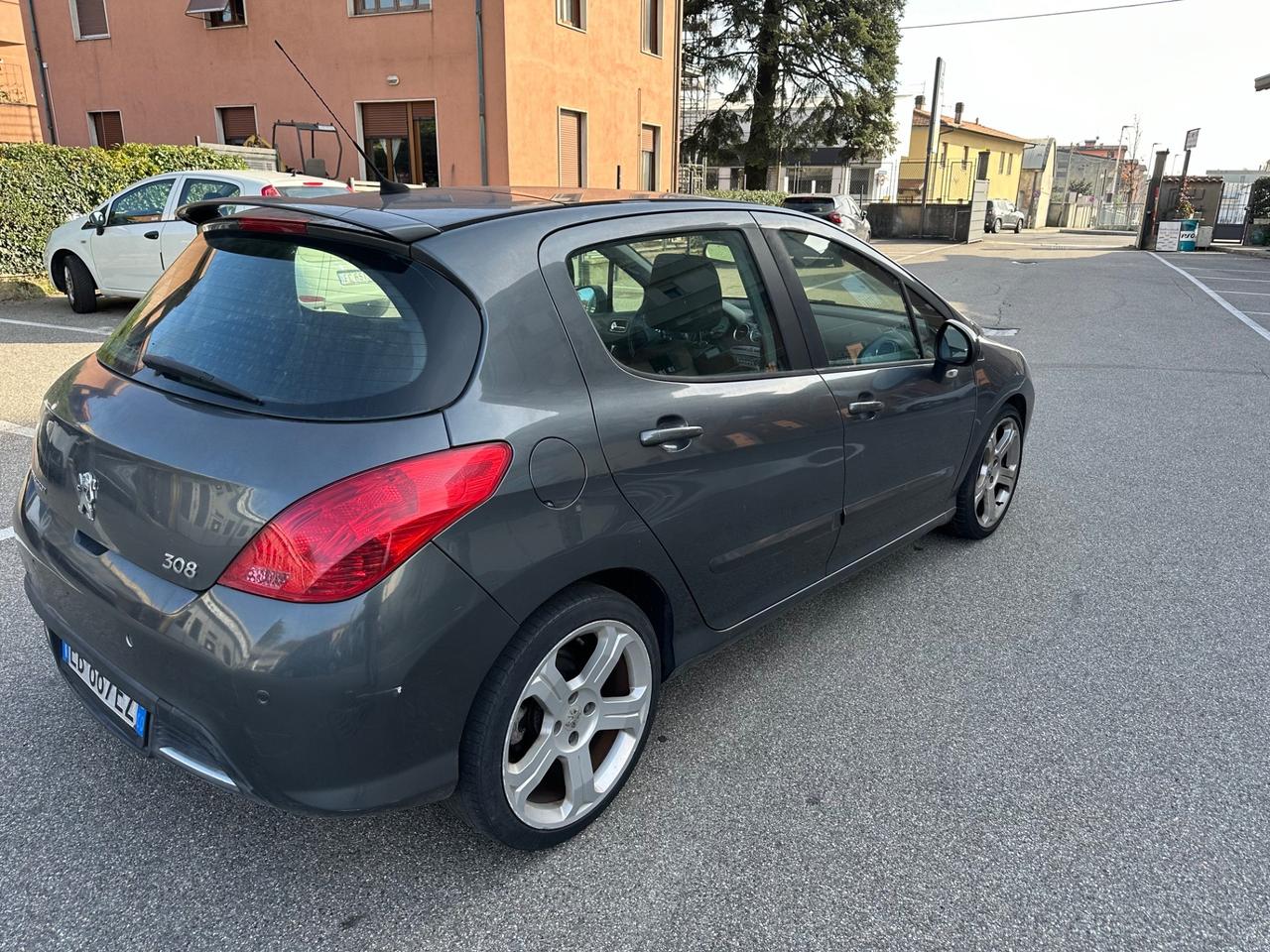 Peugeot 308 1.6 THP 156CV 5 porte 2010