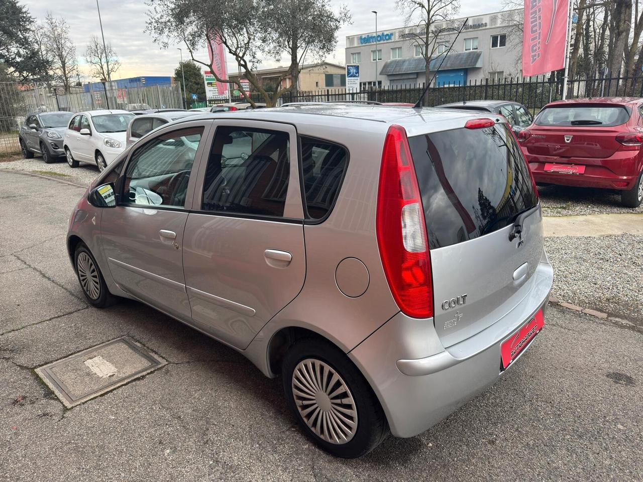 Mitsubishi Colt 1.1 75CV Inform