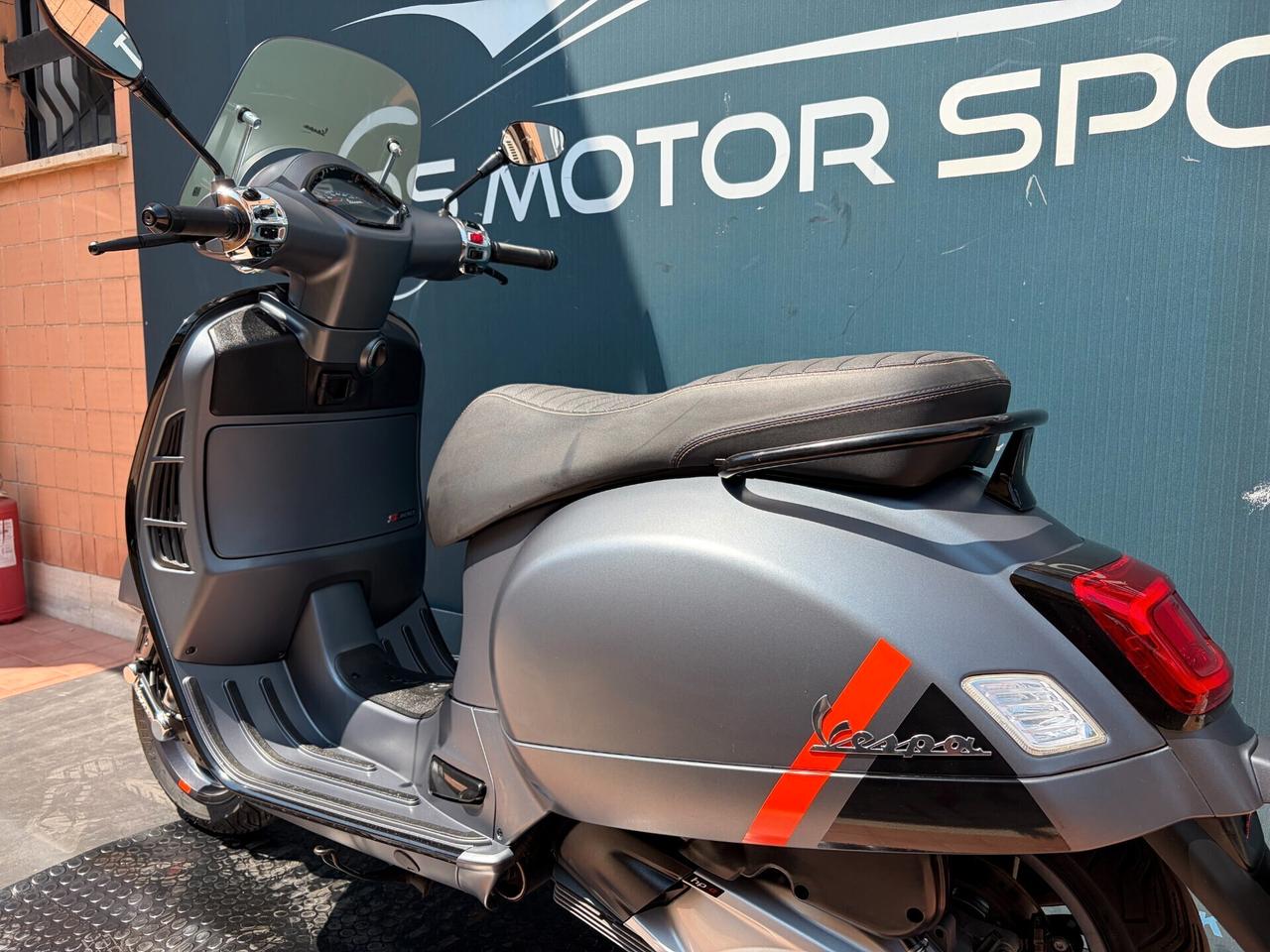 Piaggio Vespa 300 GTS hpe ABS SPORT garanzia permute finanziamento