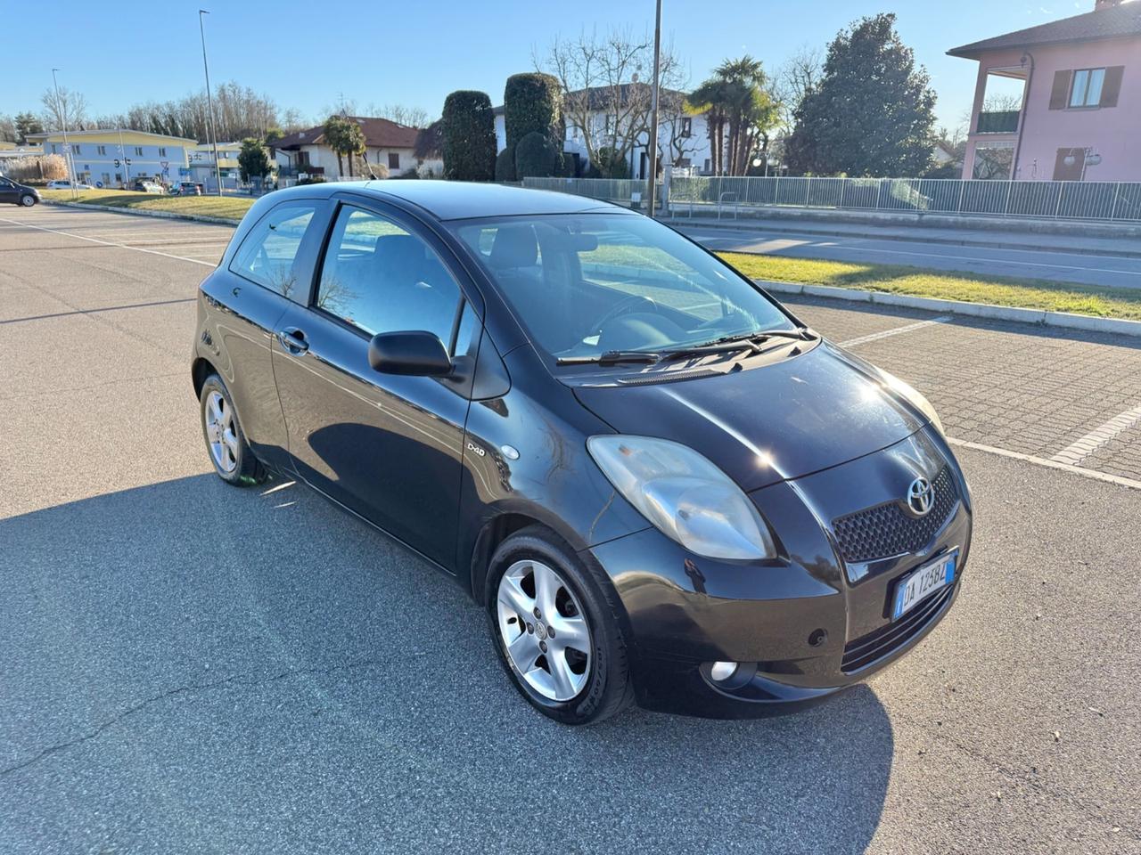 Toyota Yaris 1.4 D-4D 3P Sol*Automatik*Cerchi