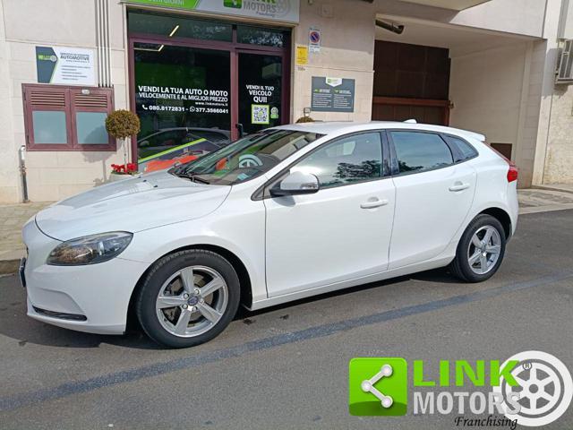 VOLVO V40 D2 1.6 Kinetic NEOPATENTATI
