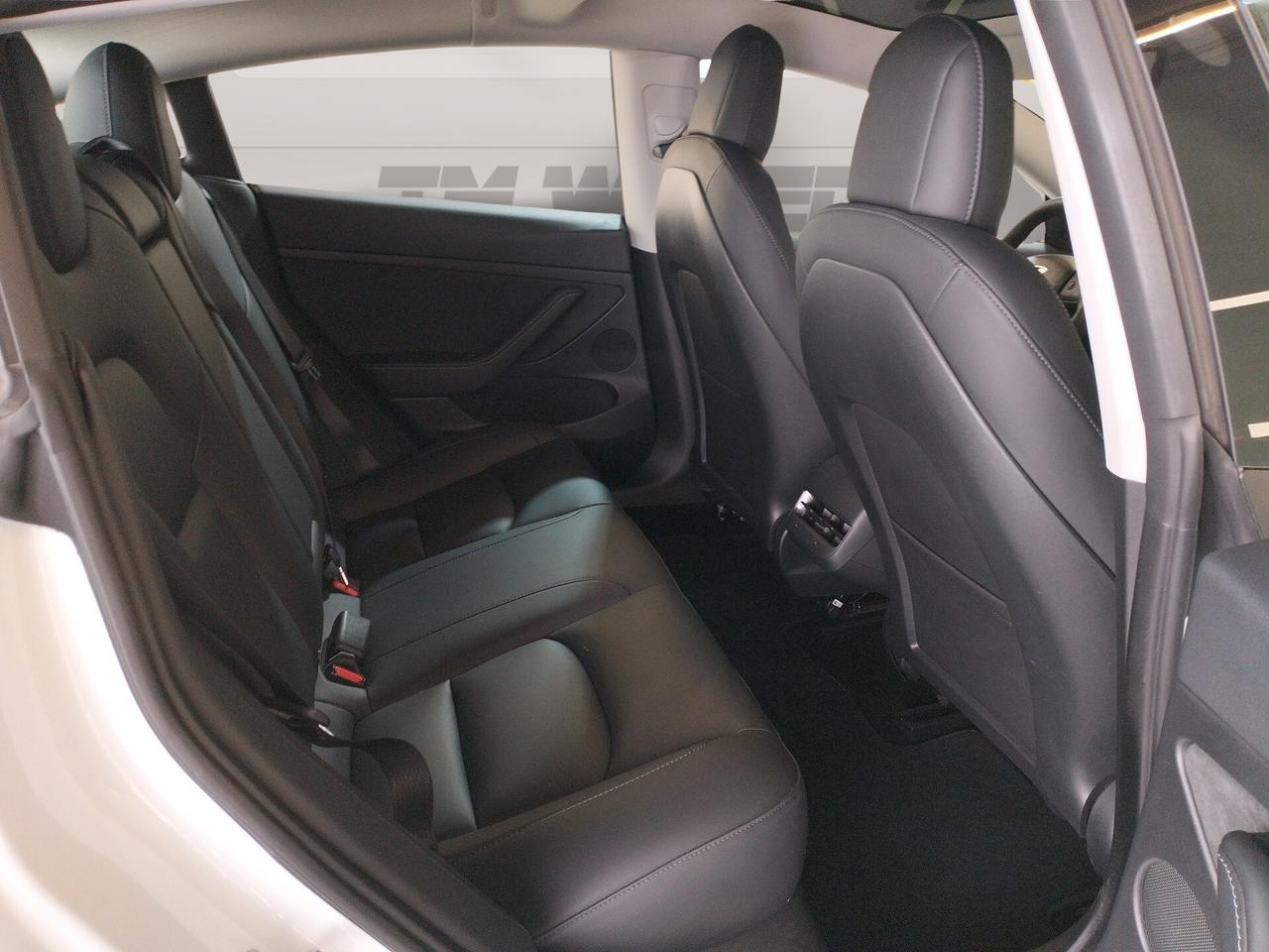 Tesla Model 3 Standard rwd Plus - IVA ESPOSTA