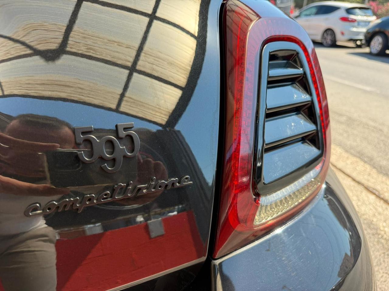 Abarth 595 C 1.4 Turbo T-Jet 180 CV Competizione