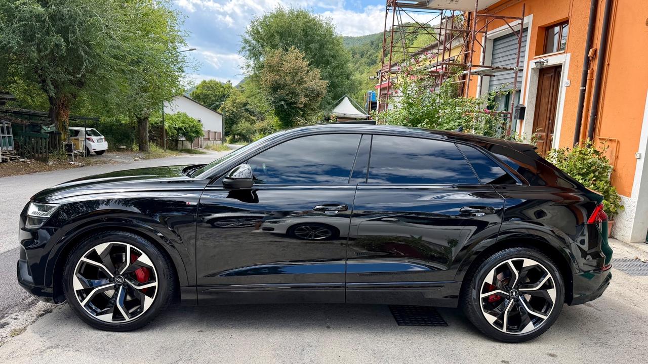 Audi Q8 50 TDI 286 CV quattro tiptronic Sport