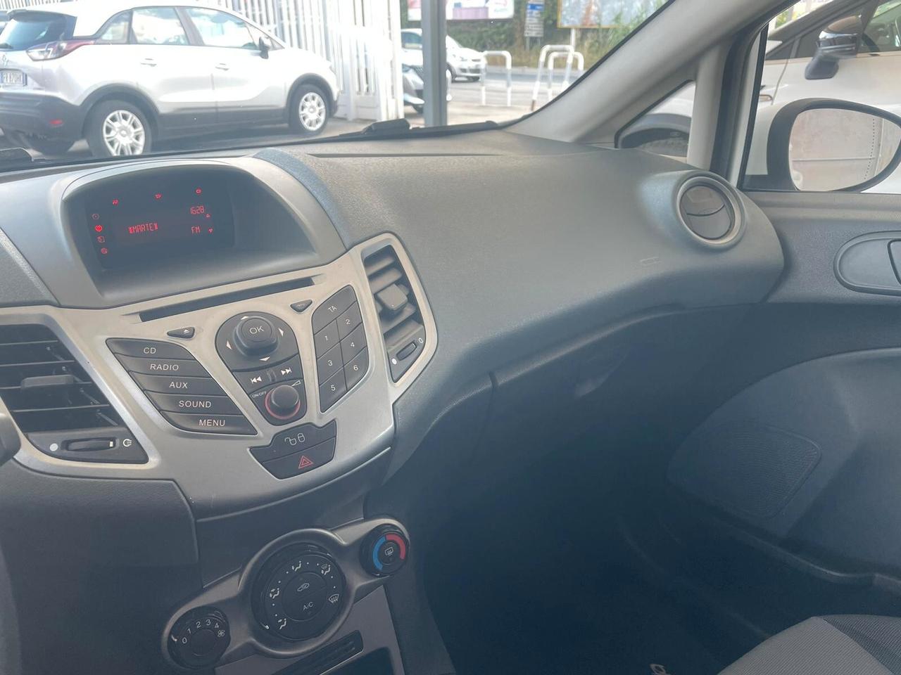 Ford Fiesta Fiesta+ 1.4 5 porte Bz.- GPL