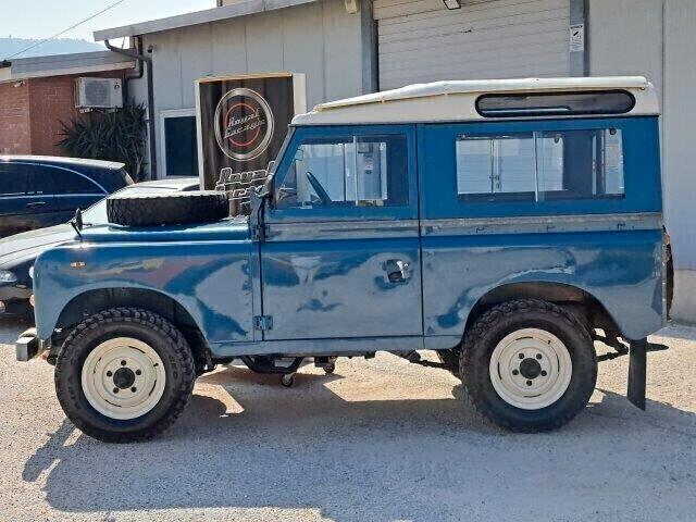Land Rover Defender 88 2.3 d 3°s. safari 4x4 1974
