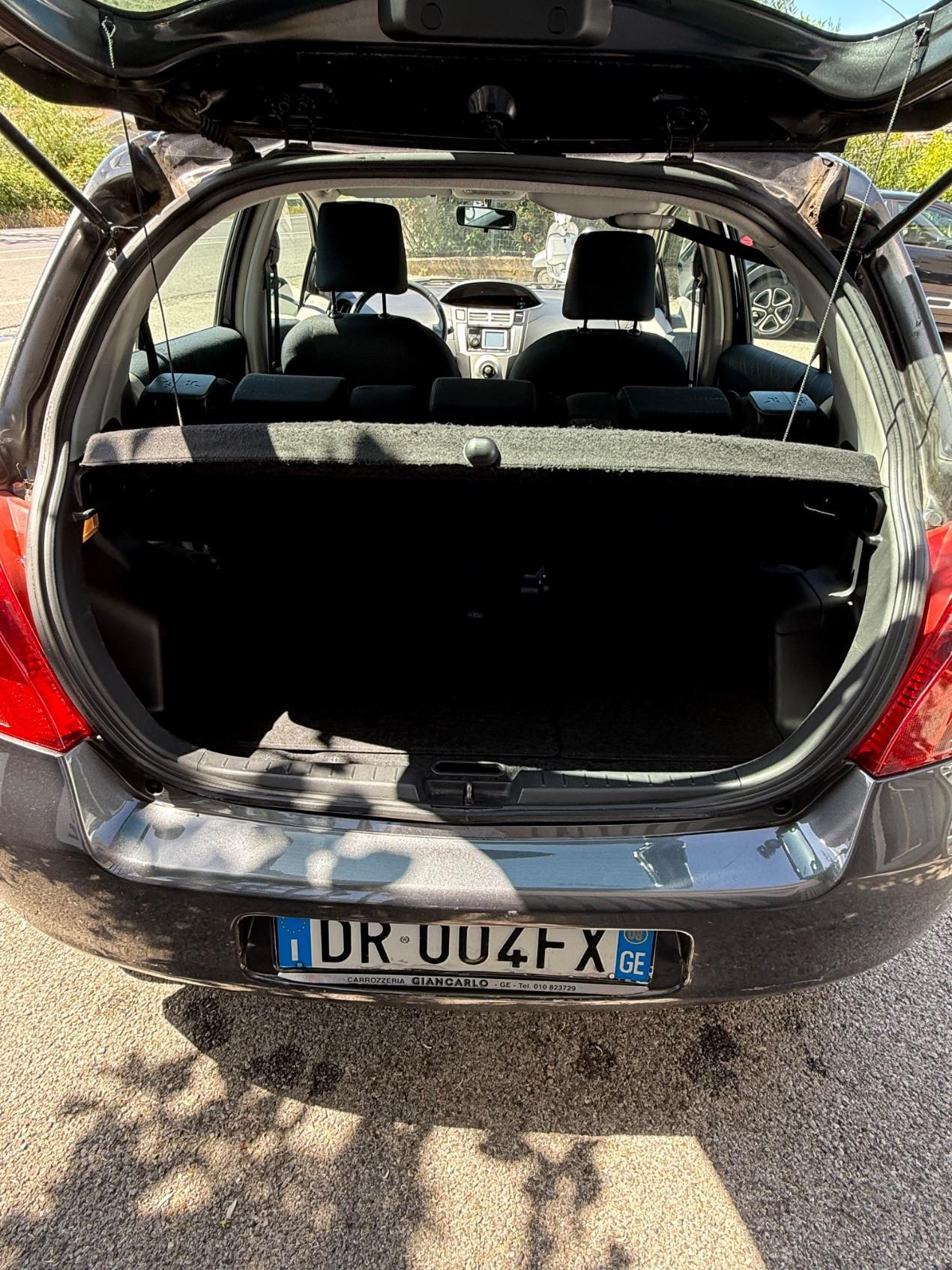 Toyota Yaris 5 Porte Yaris 5p 1.0 Navi