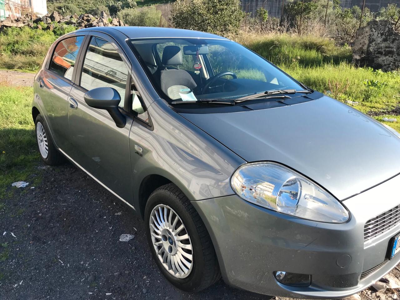Fiat Grande Punto 1.3mljt NEOPATENTATI CHIAMA