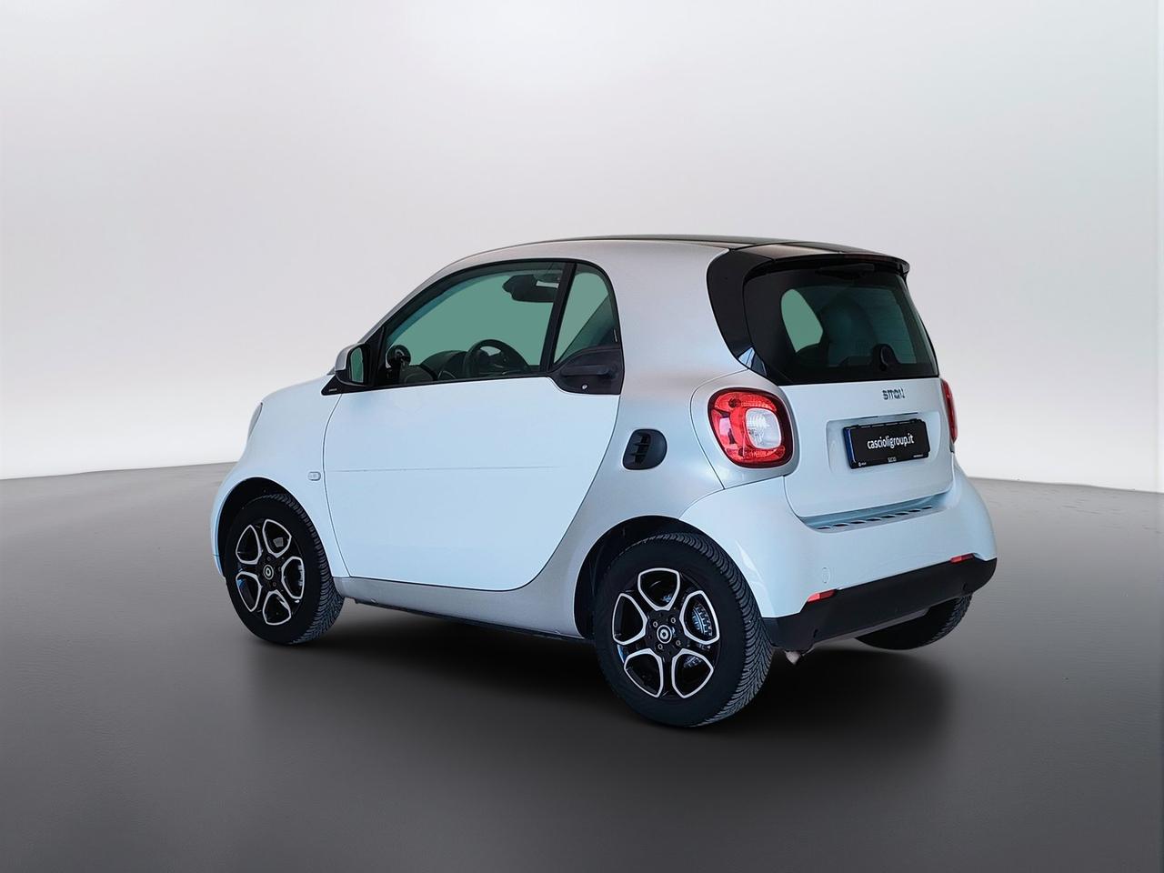 SMART Fortwo III 2015 - Fortwo 1.0 Passion 71cv twinamic my18