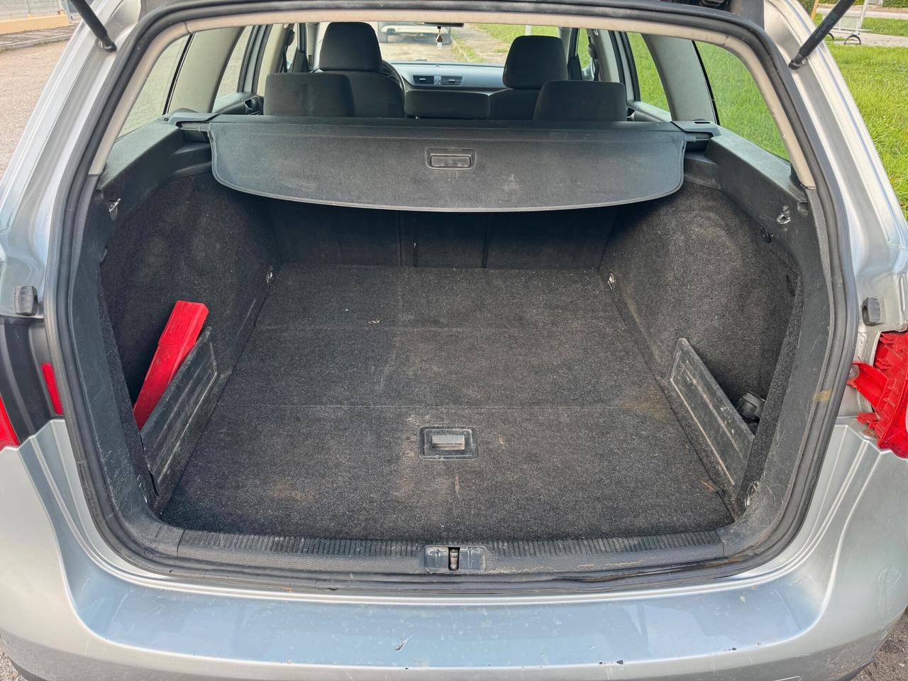 Volkswagen Passat 2.0 TDI Highline DSG Euro5