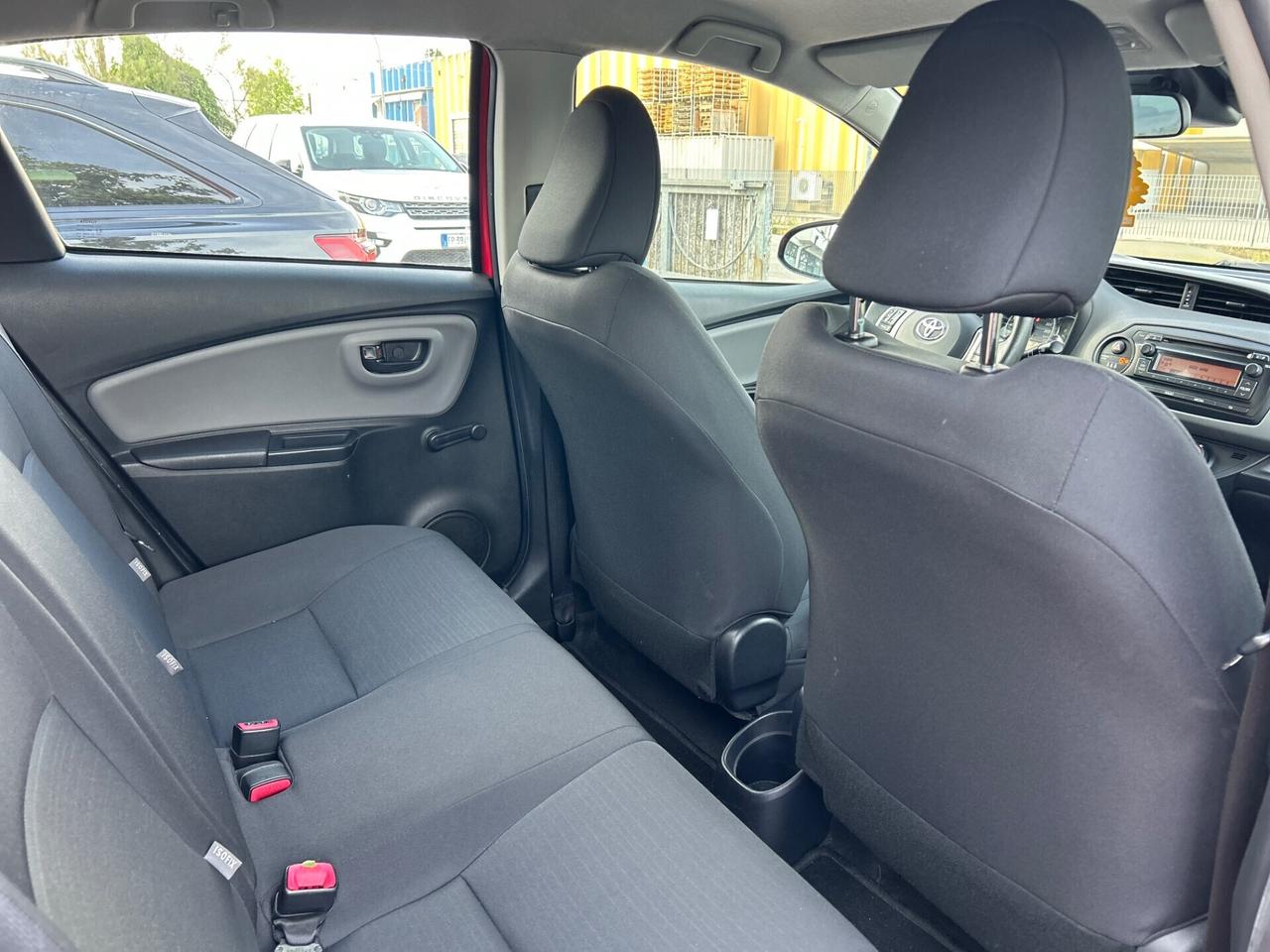 Toyota Yaris 1.0 5 porte Lounge