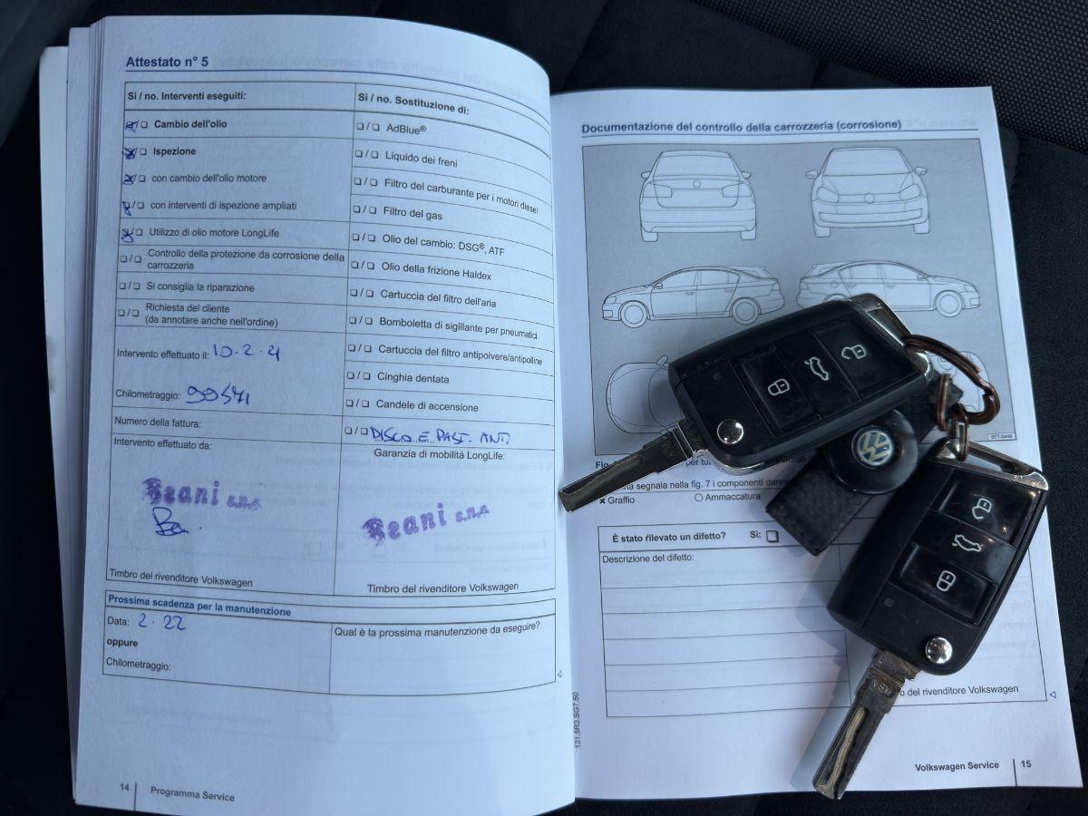 VOLKSWAGEN - Golf - 1.6 TDI 105cv 5p. Highline BlueMotion Technology