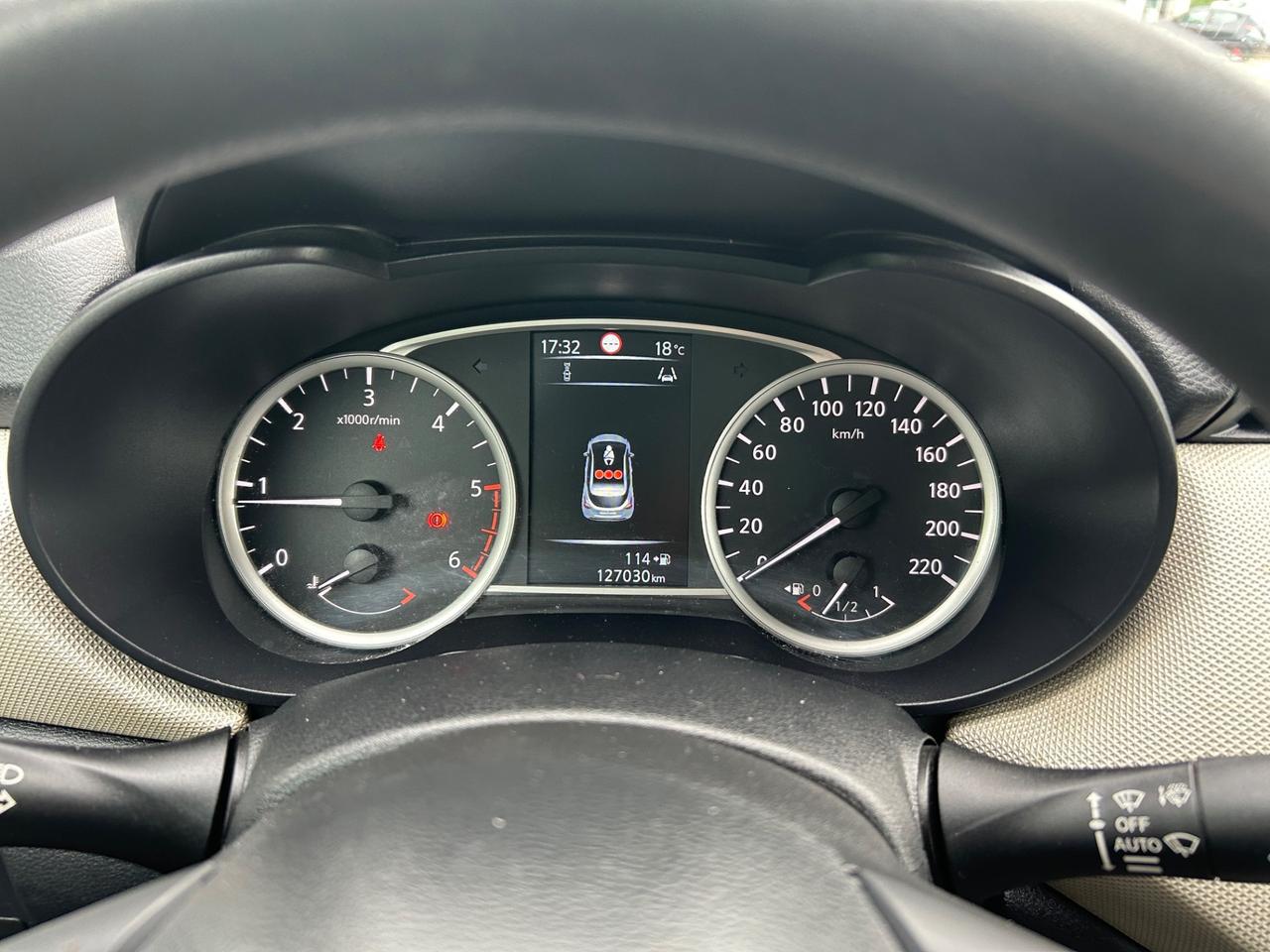 Nissan Micra 1.5 dCi 8V 5 porte N-Connecta* Neo patentati *