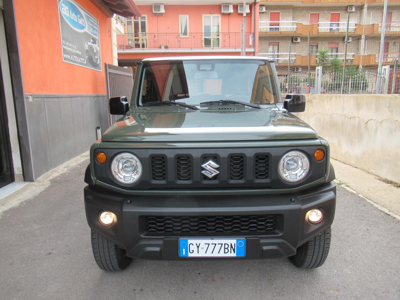 Suzuki Jimny 1.5 5MT Top