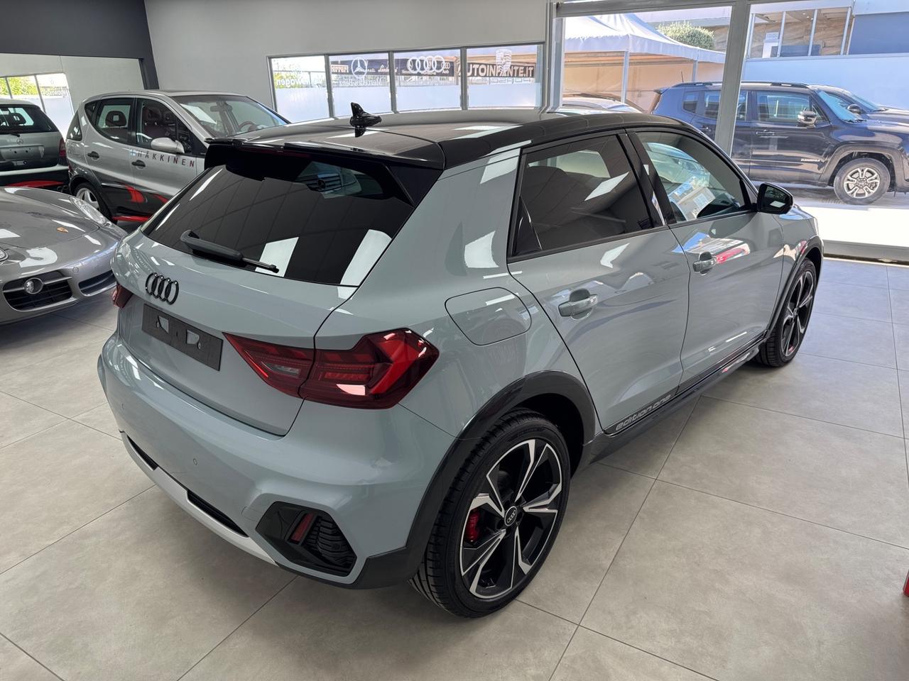 Audi A1 SPB 30 TFSI S tronic line edition