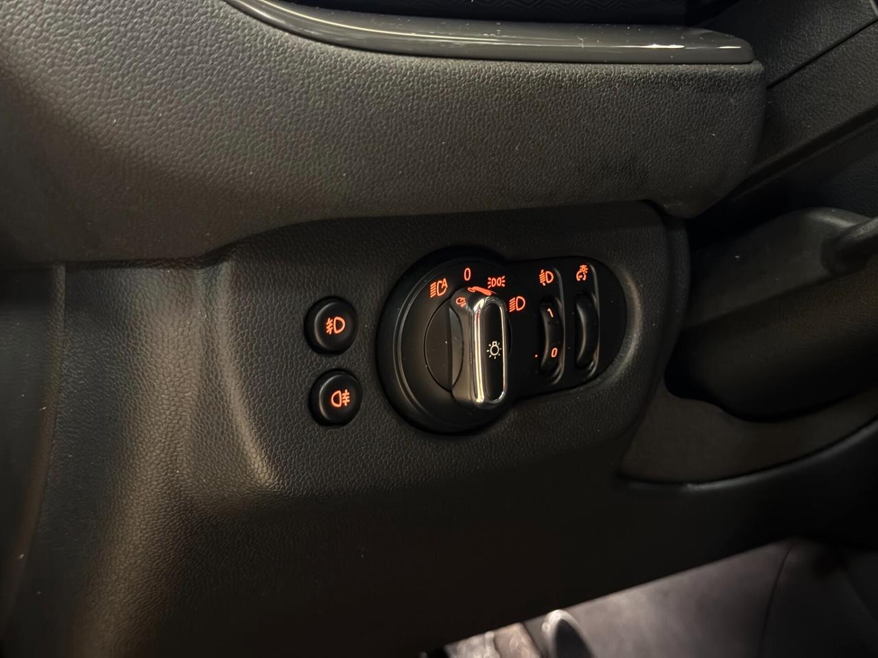 Mini Cooper D Clubman 2.0 150cv IVA ESPOSTA