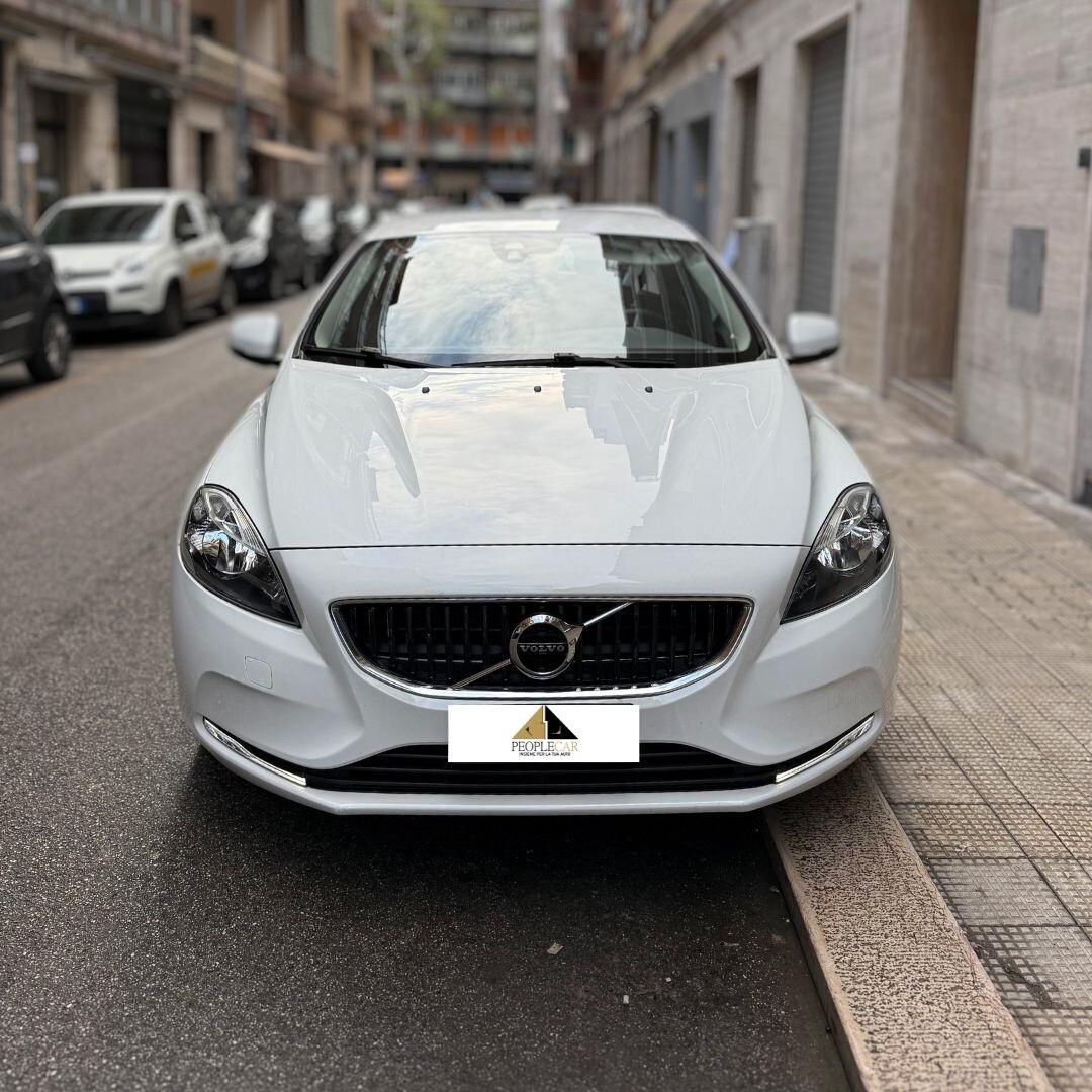 Volvo V40 D2 Business 2016