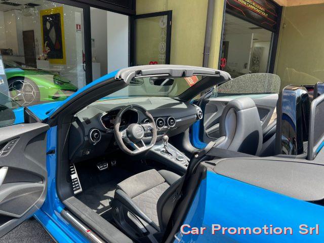 AUDI TT Roadster S-Line S-Tronic