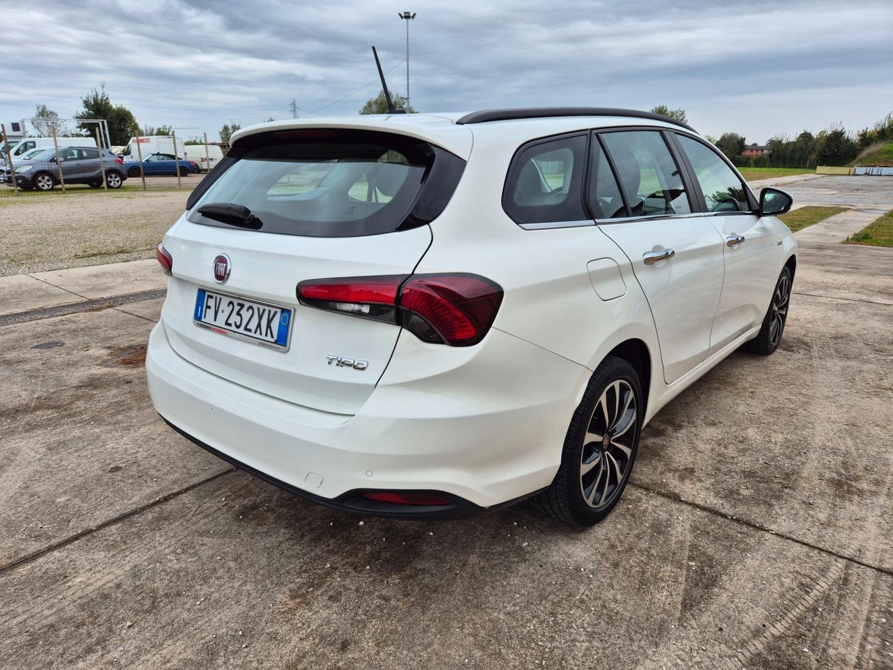 Fiat Tipo 1.6 Mjt sw 120 cavalli