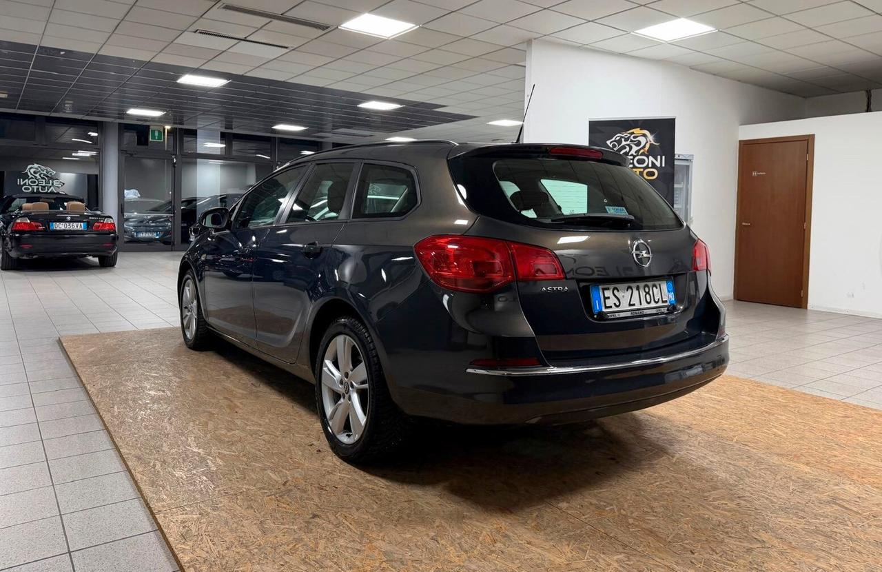 OPEL ASTRA 1.4 BENZINA/GPL 140CV GPL Tech Elective