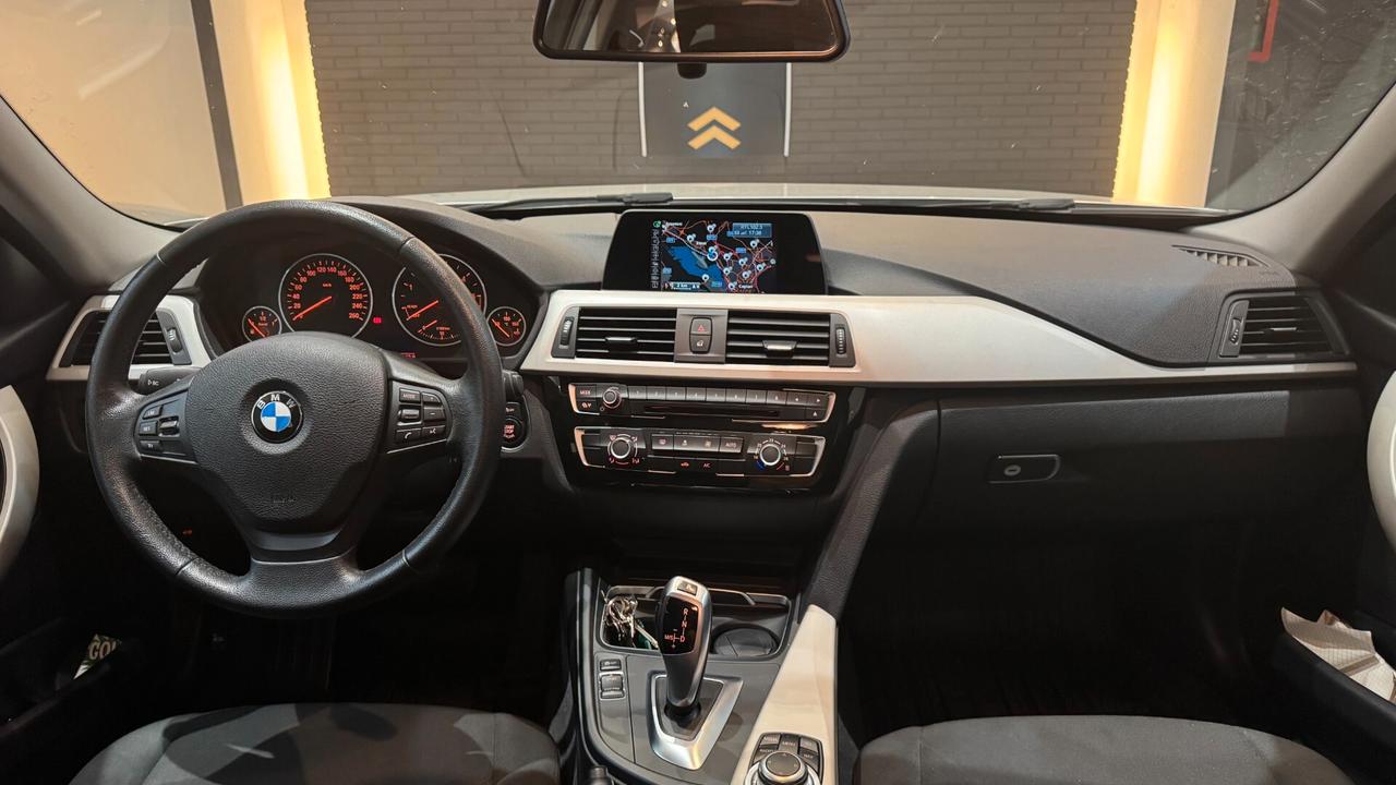 Bmw serie 3 318d 150CV SW - 2016
