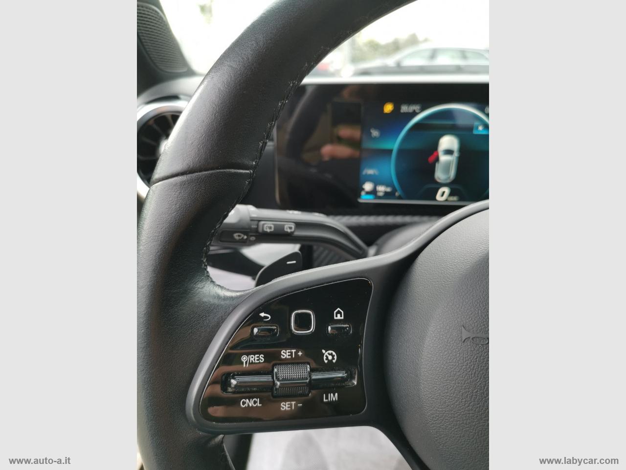 MERCEDES-BENZ A 180 d Automatic Business Extra