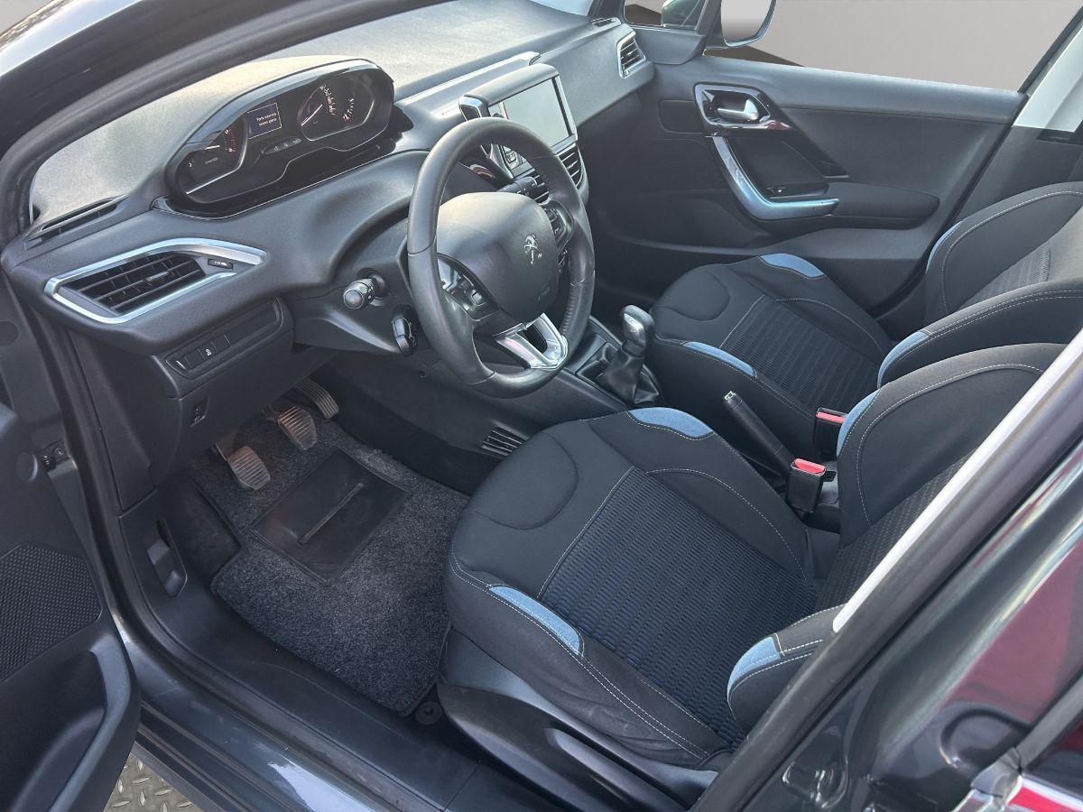 PEUGEOT - 208 - 1.4 HDi 68 CV 5p. Allure
