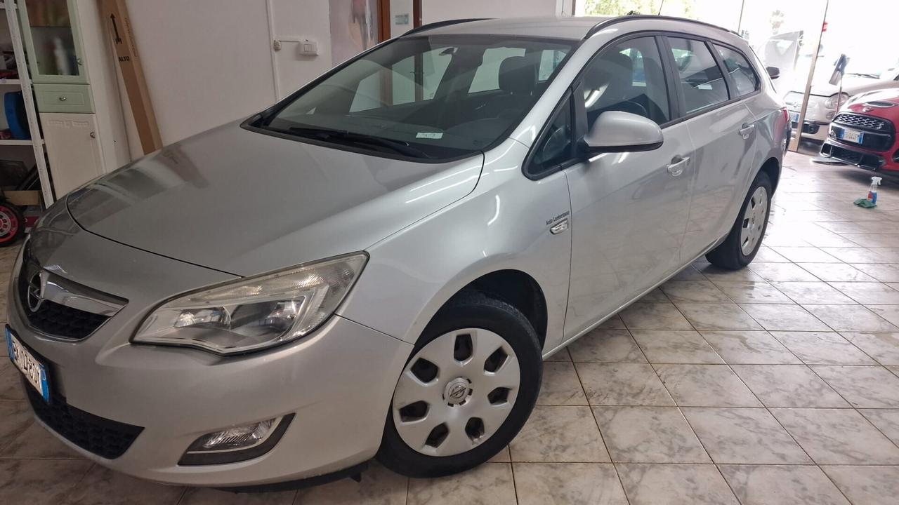 Opel Astra 1.7 CDTI 125CV 5 porte Cosmo