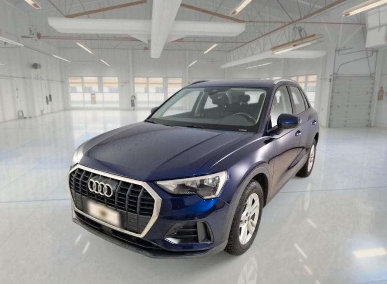 Audi Q3 35 TDI S tronic Business 2021