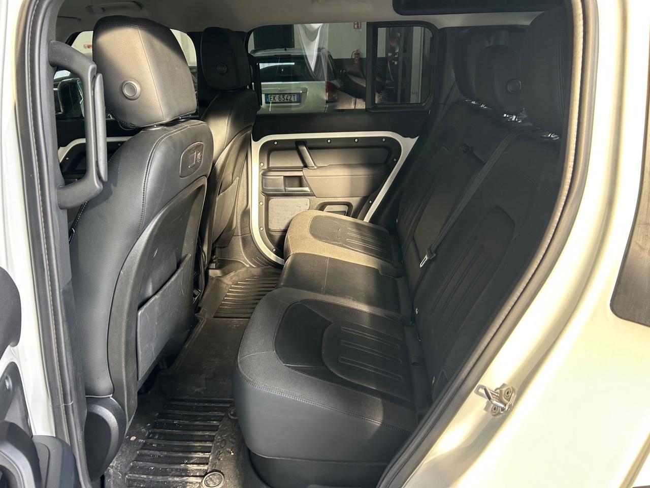 Land Rover Defender 110 2.0 SD4 240CV AWD problemi motore