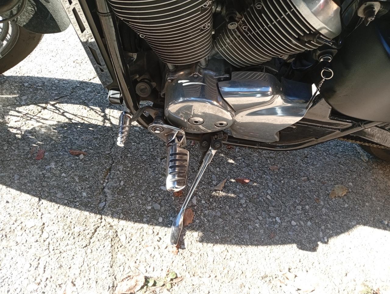 Honda VT 750 Shadow pronta a viaggiare