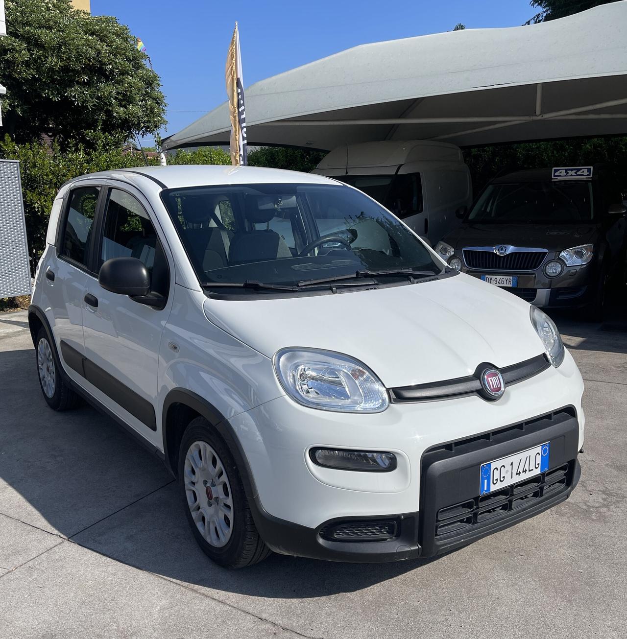 Fiat Panda 1.0 Hybrid Street Van 4 posti