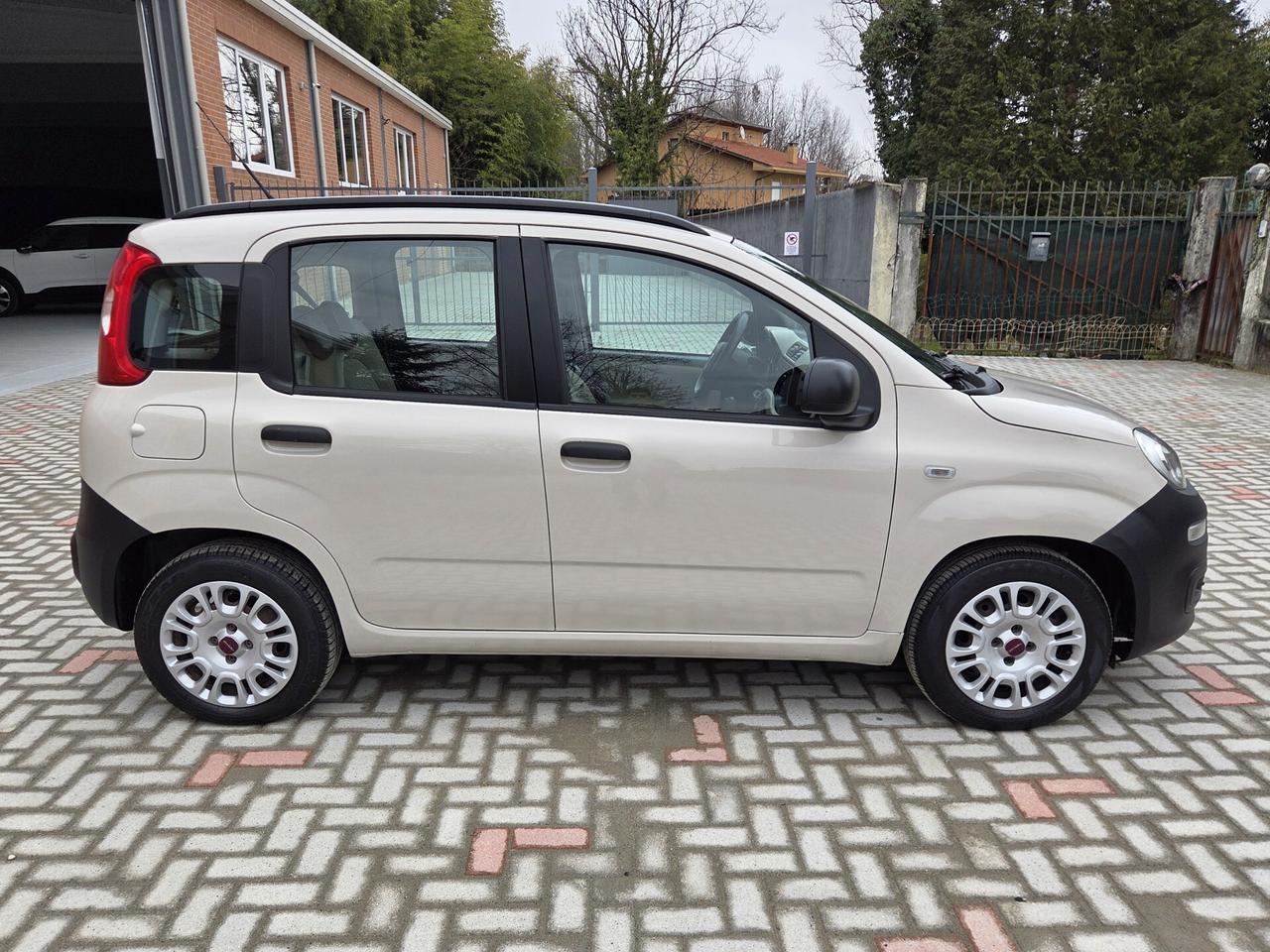 Fiat Panda 1.2 Easy 69cv 5 posti