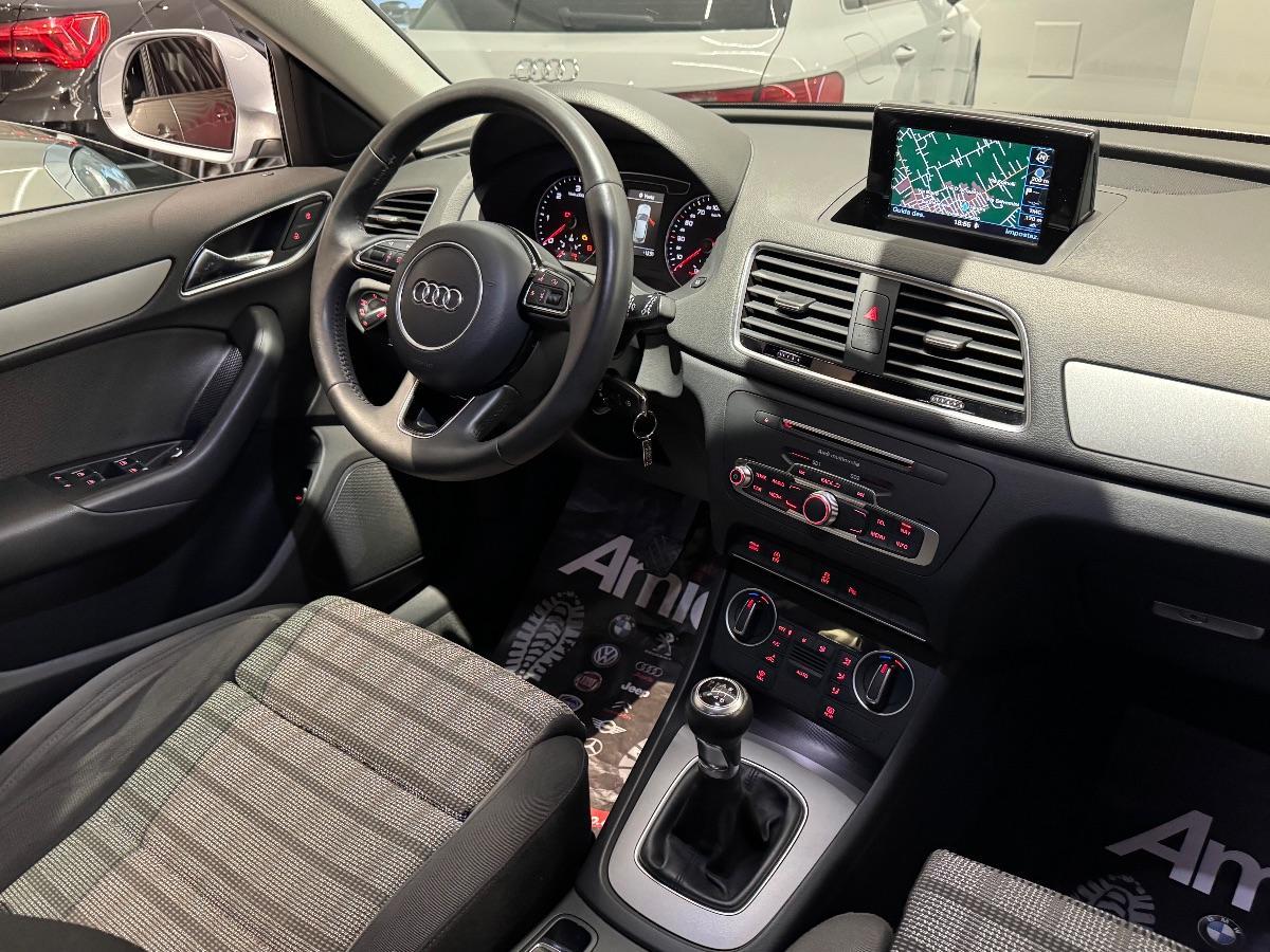 AUDI Q3 2.0 TDI 150 CV Sport Navi/Led