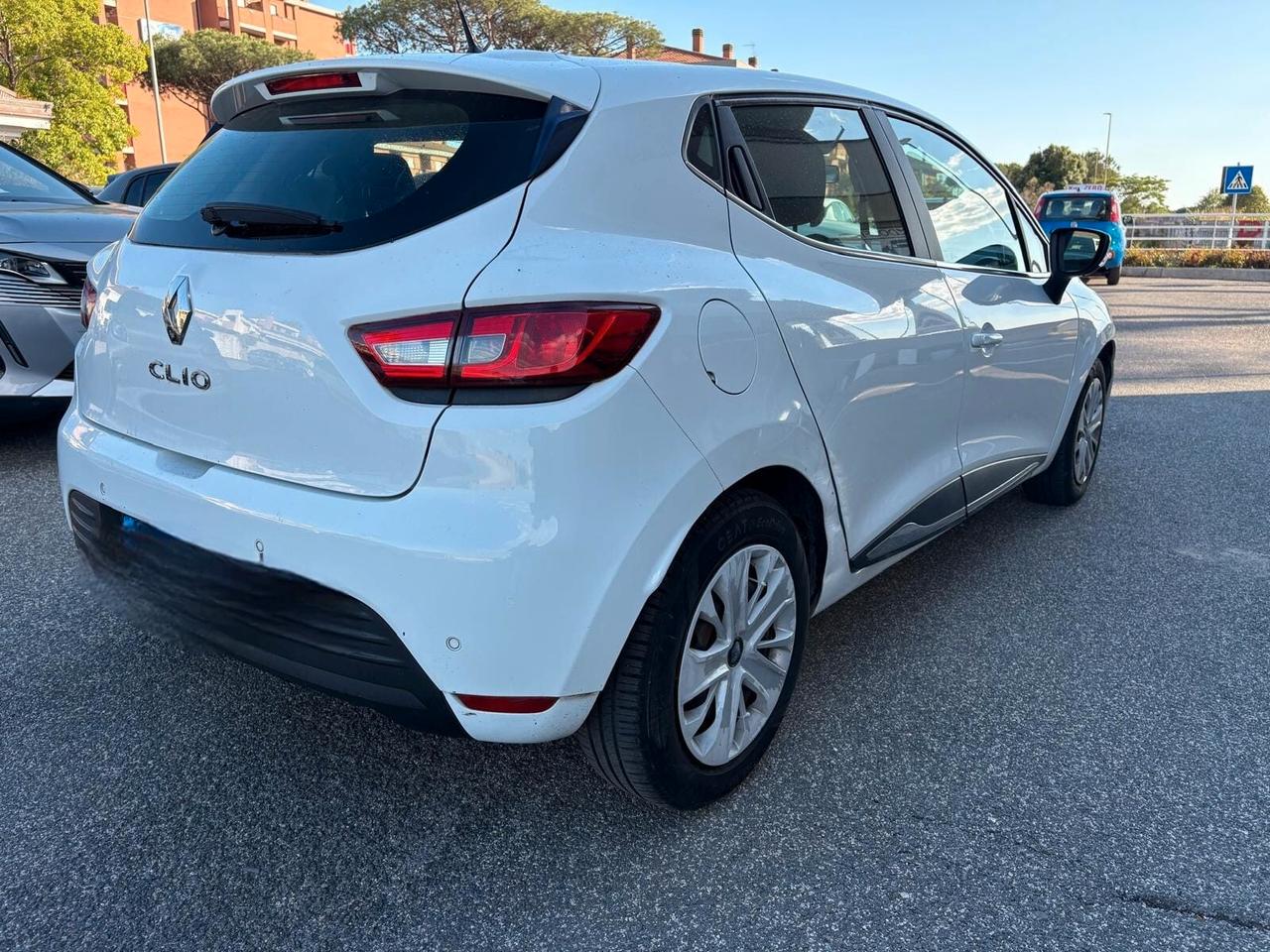 Renault Clio 1.2 75CV 5 porte Life