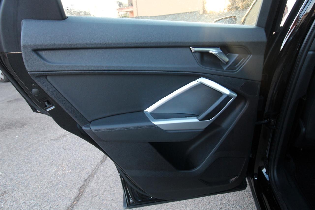 Audi Q3 SPB 35 TDI quattro edition