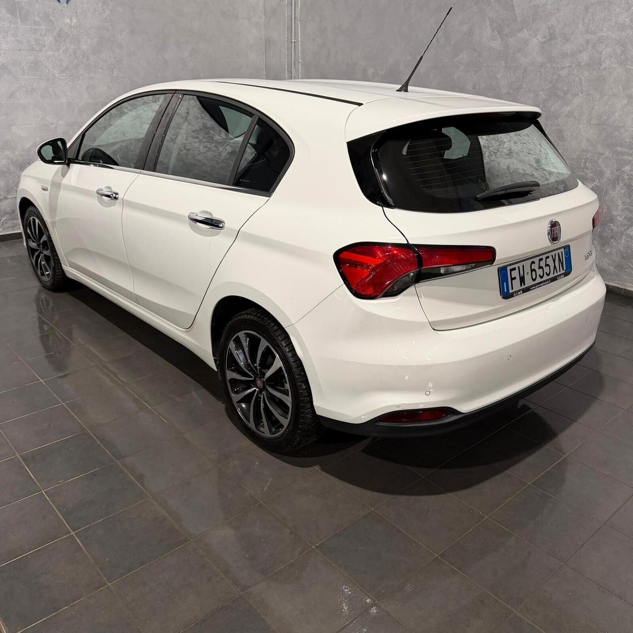 Fiat Tipo 1.3 Mjt S&S 5 porte Lounge