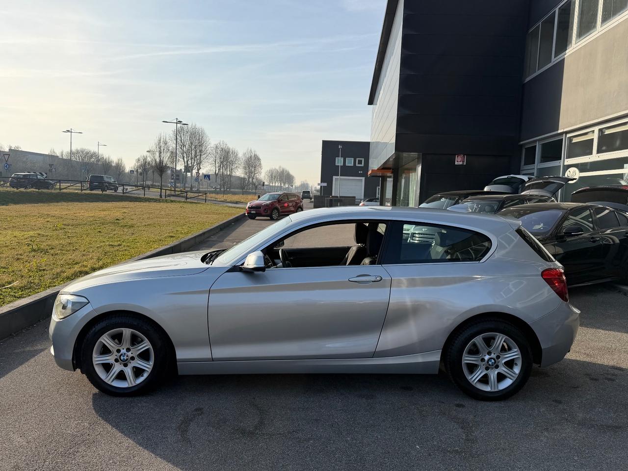 Bmw 114i 3p. Sport Neopatentati