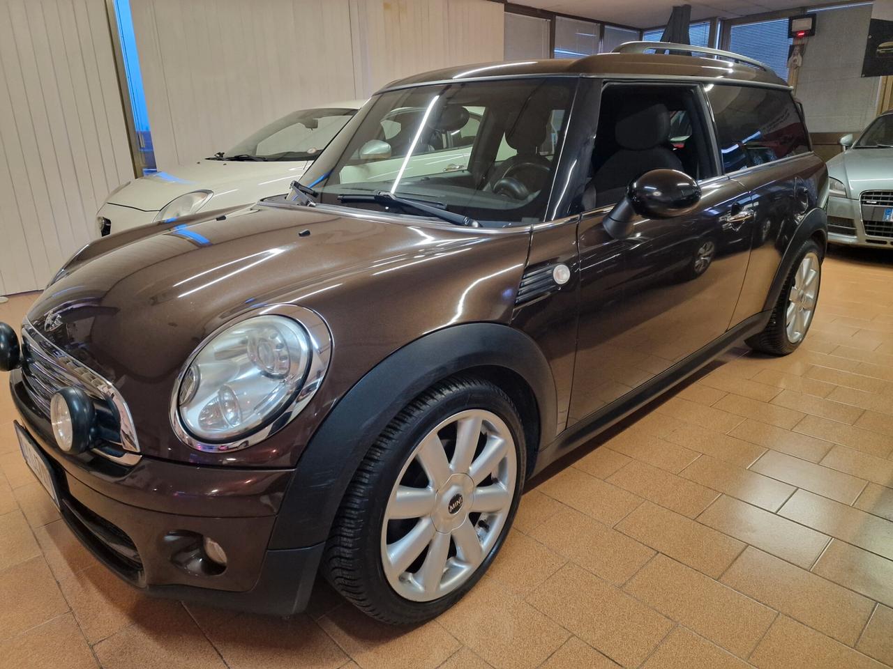 Mini Cooper D Clubman 1.6 16V, 161 mila chilometri ok neopatentati
