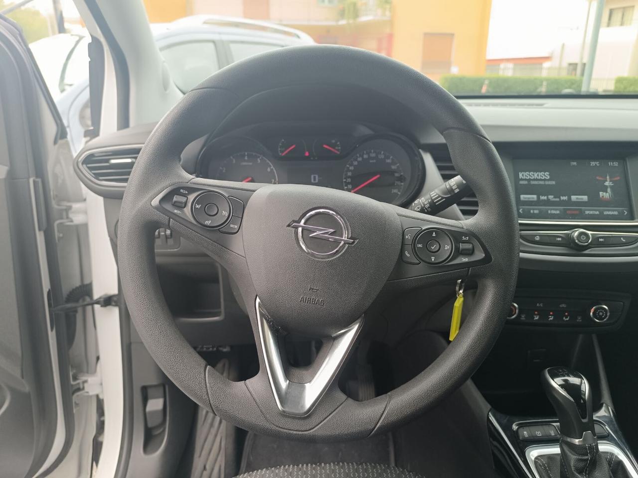 Opel Crossland X 1.2 83cv Innovation GARANZIA 12 MESI