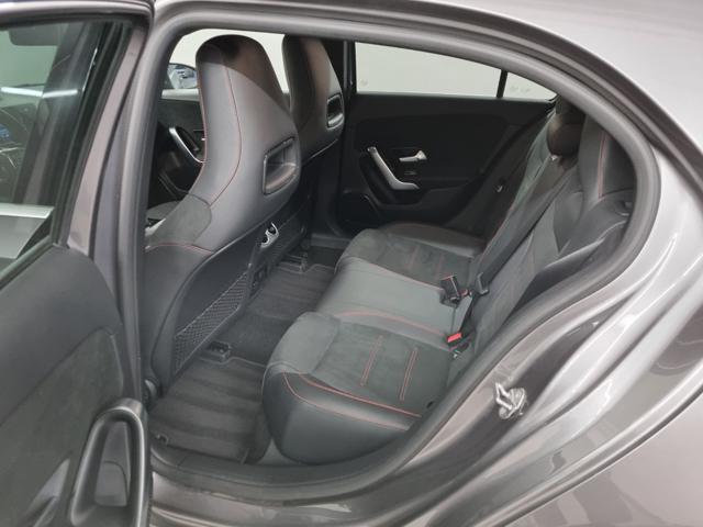 MERCEDES-BENZ A 200 d Automatic Premium AMG