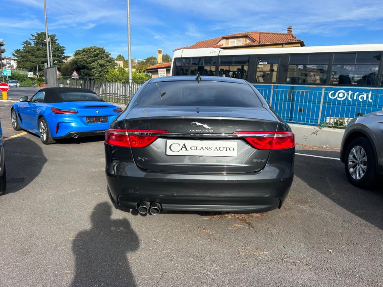 Jaguar XF 2.0 D 180 CV Portfolio