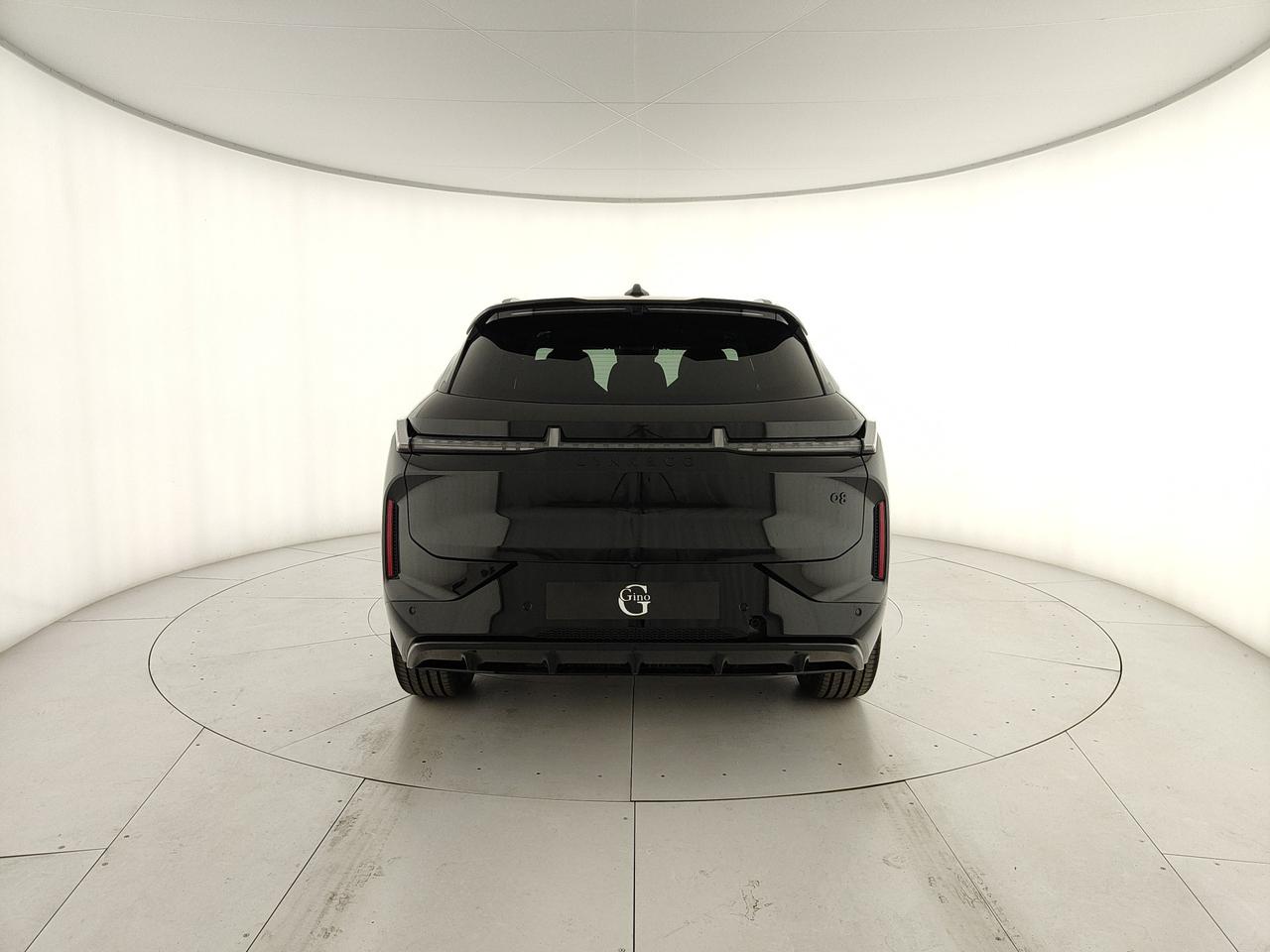 LYNK&CO 08 MORE