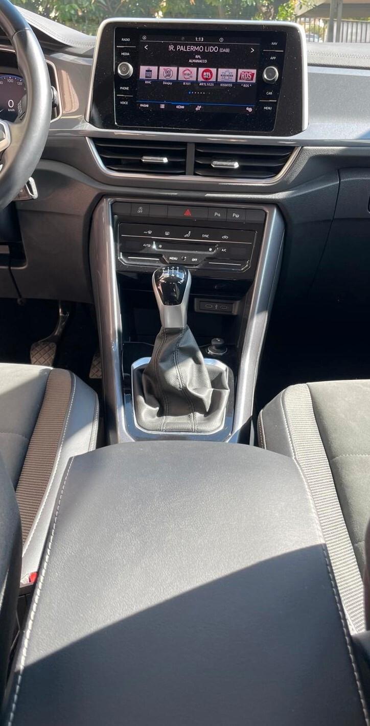 Volkswagen T-Roc STYLE 2.0TDI 116CV 2023