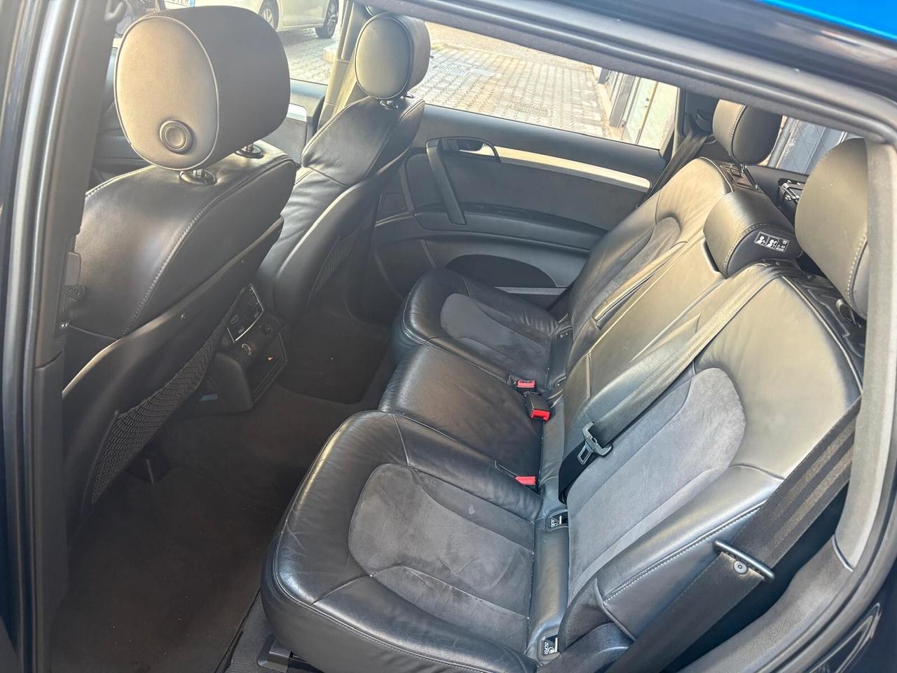 Audi Q7 4.2 V8 TDI quattro tiptronic