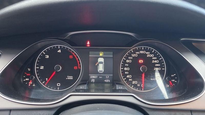Audi A4 A4 Avant 2.0 TDI 120 CV Business Plus NAVI MMI LED XENO PDC CRUISE