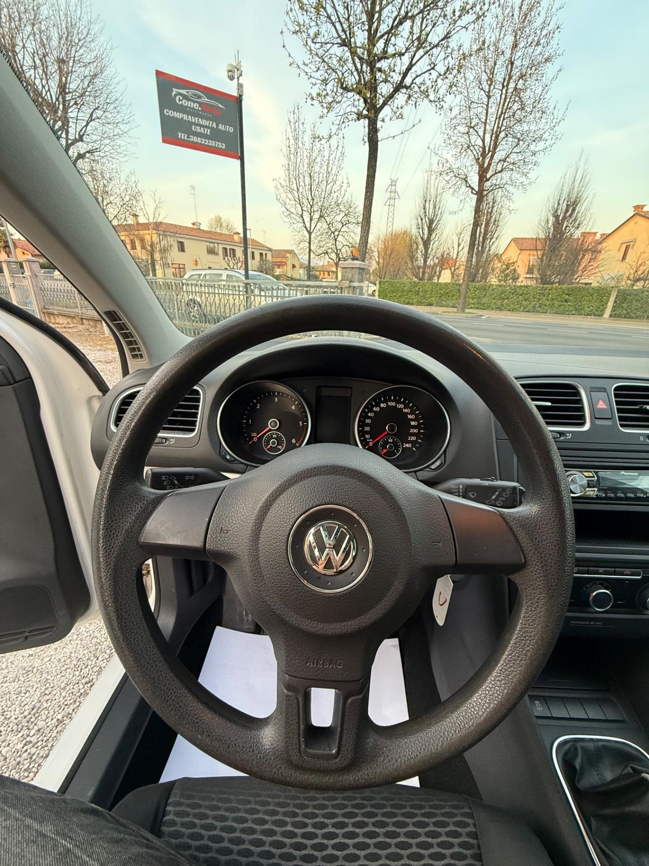 Volkswagen Golf 1.6 TDI DPF 5p. Highline
